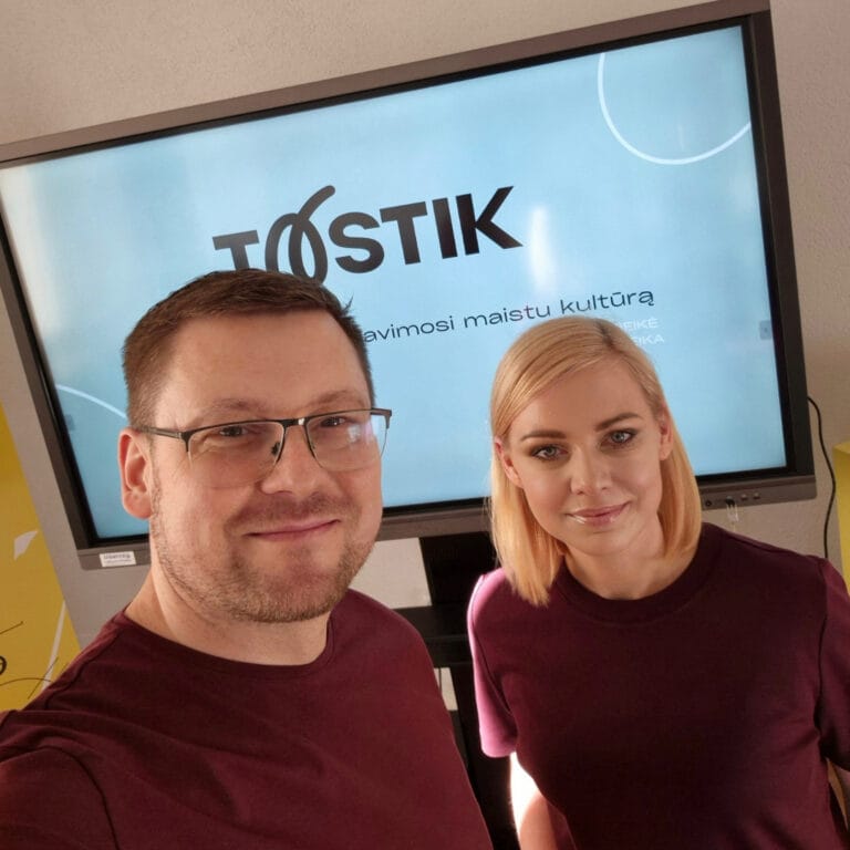 Svirpliu edukacija tastik